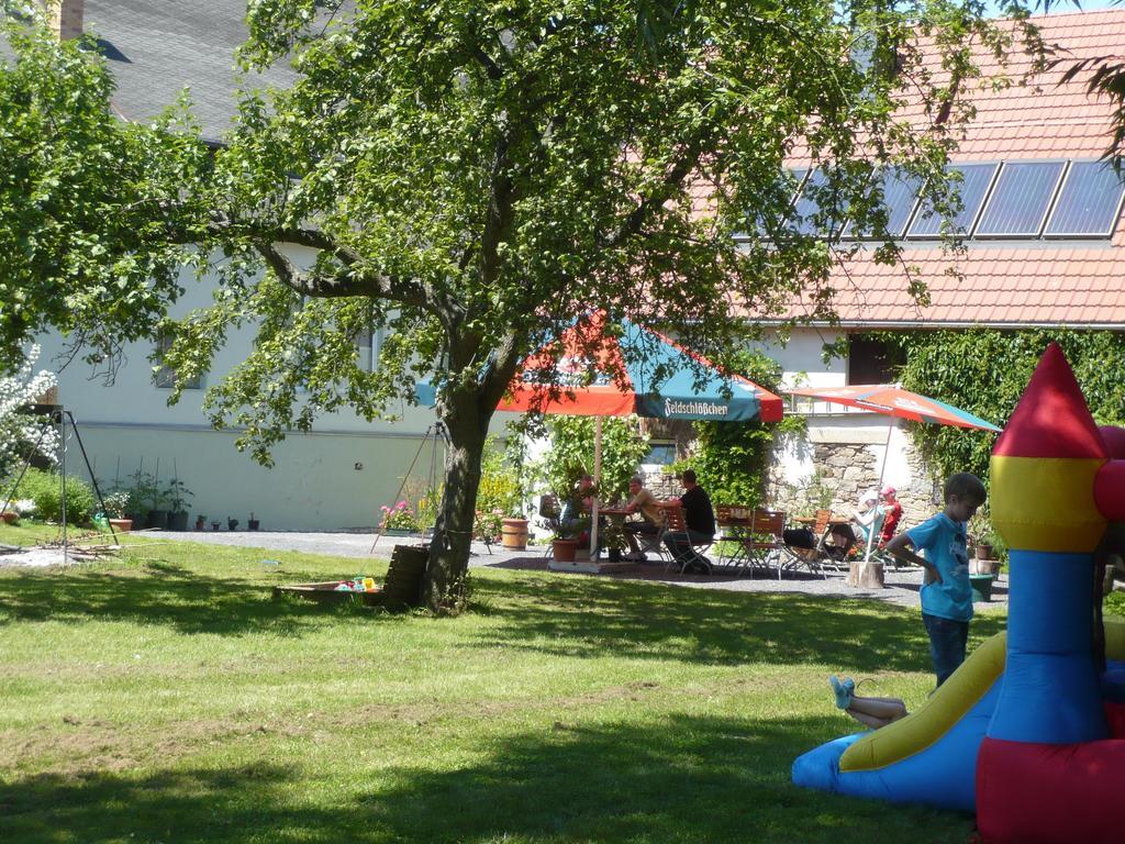 Pension Zum Hirsch Goda Bagian luar foto